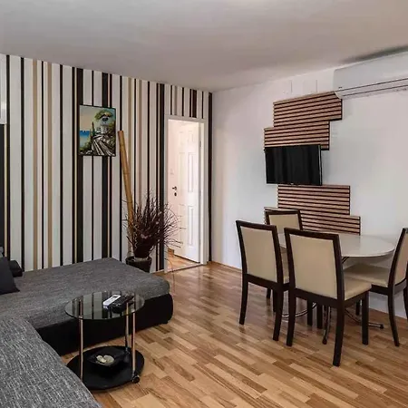 Apartment One-bedroom 13 Crikvenica